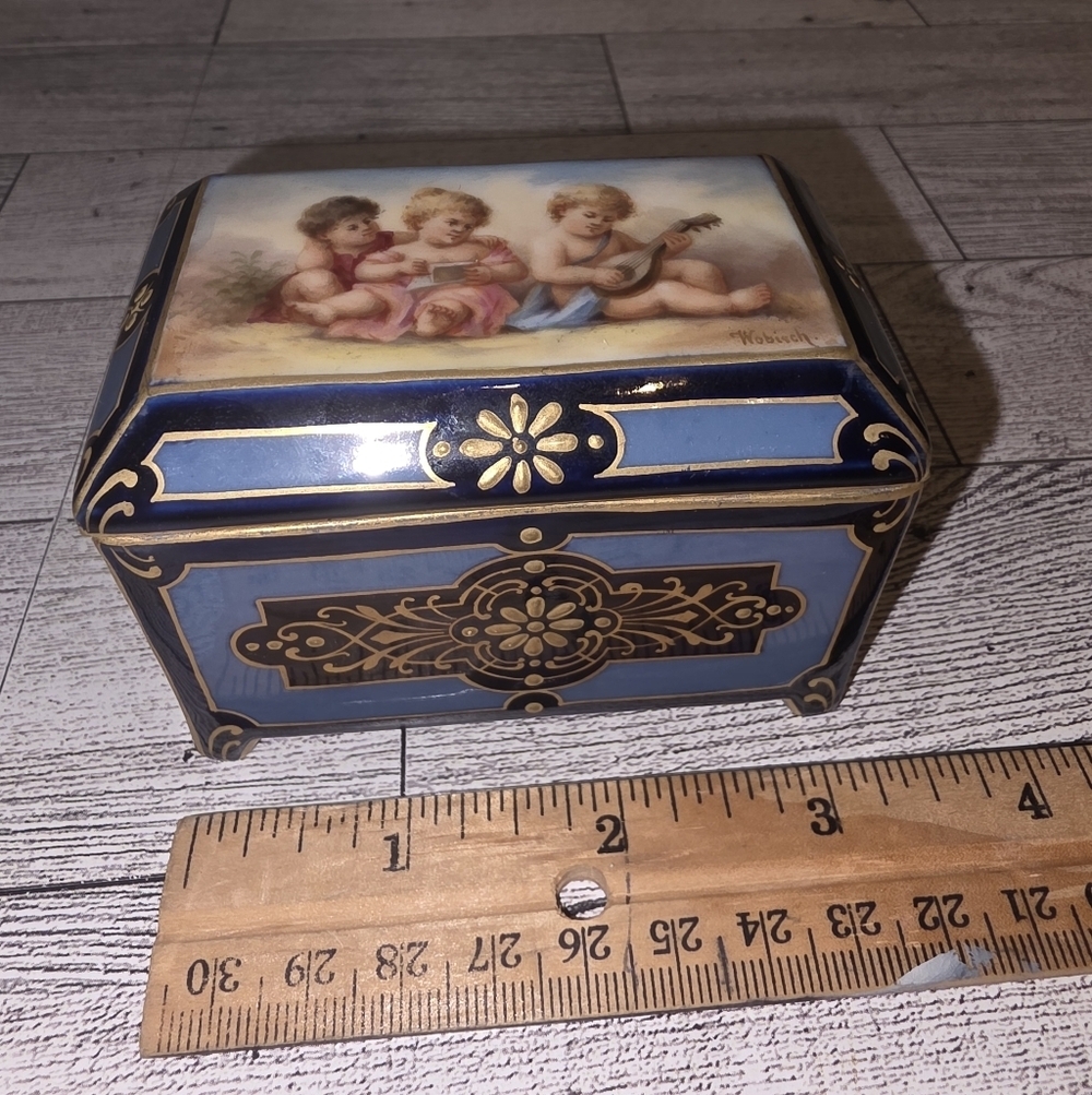 Elegant Blue and Gold Decorative Jewelry  Box
